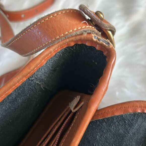 Vintage Dooney & Bourke Dover Case - Picture 5 of 6